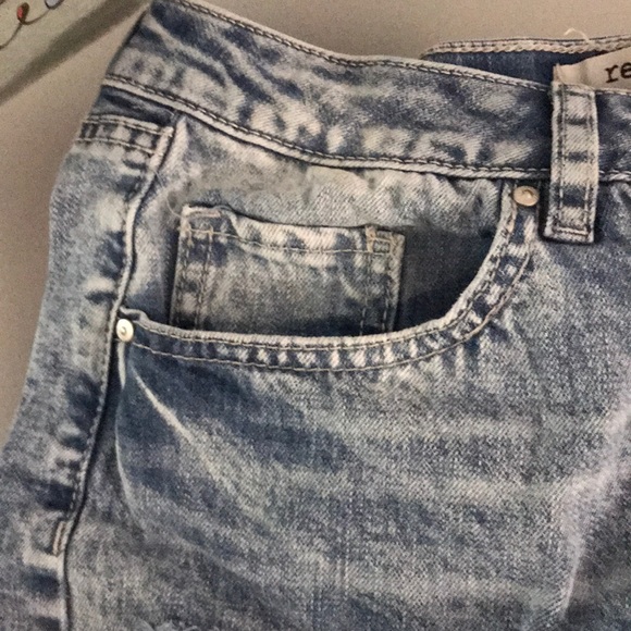 Refuge Jean shorts size 6 - Picture 3 of 7